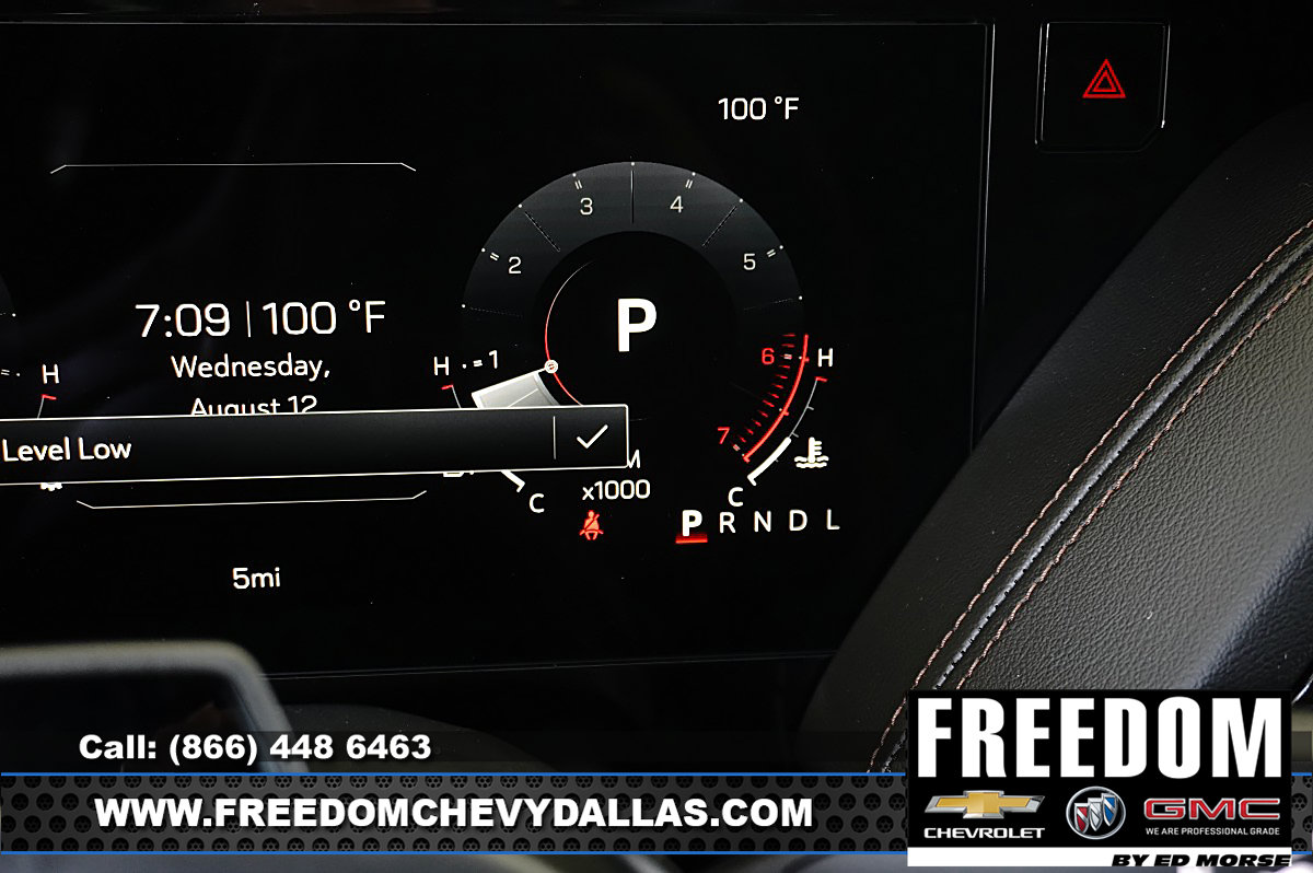 New 2026 GMC Yukon AT4 w/ AT4 Premium Plus Package AWD/4WD image 30