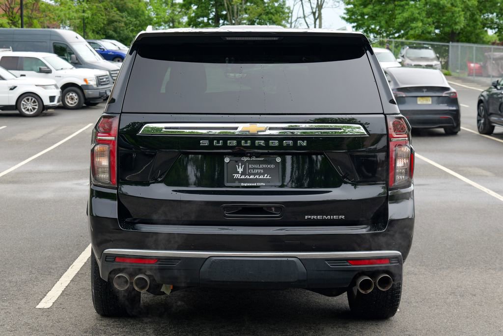 Used 2021 Chevrolet Suburban Premier w/ Premium Package AWD/4WD image 6