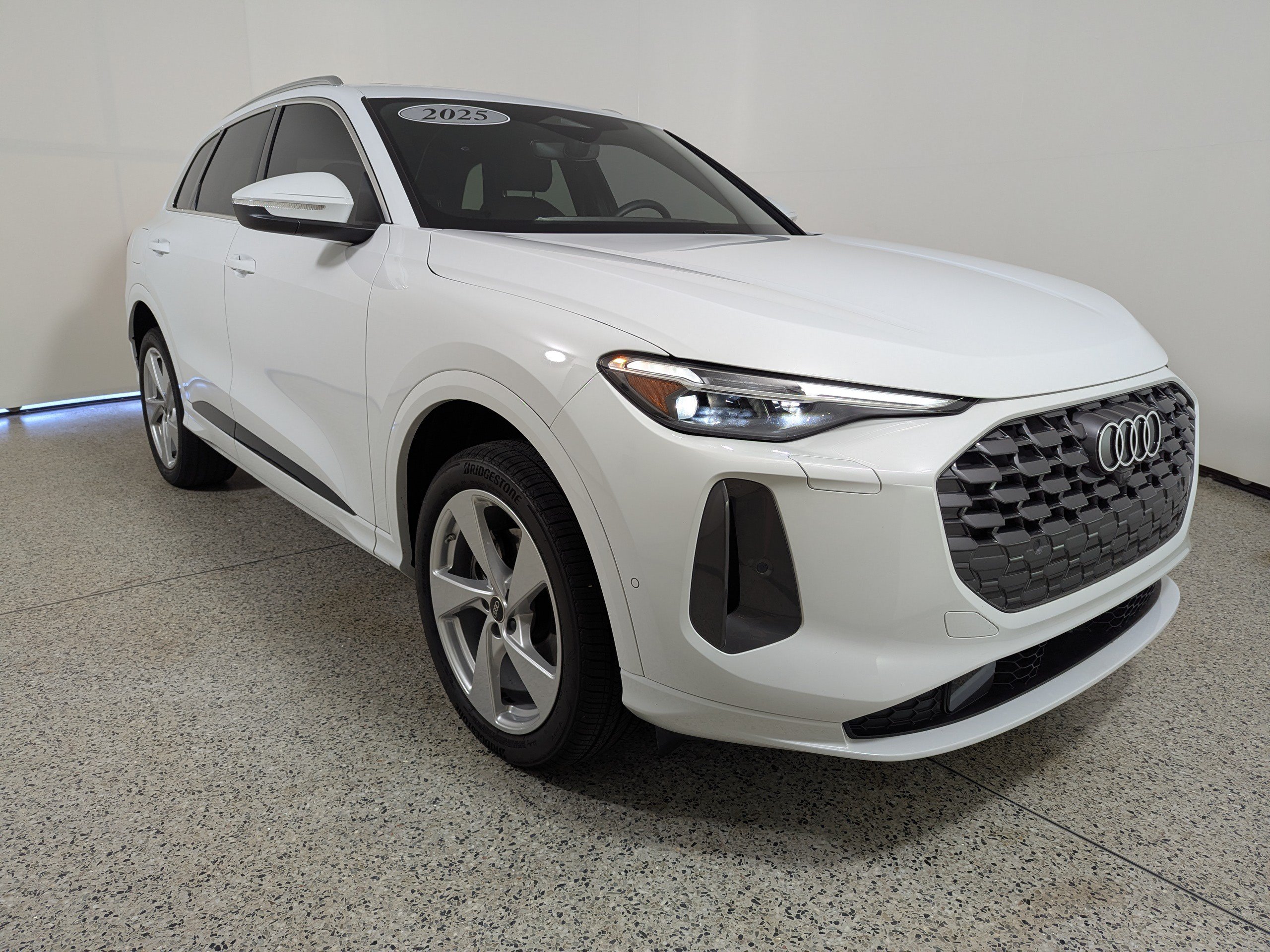 Certified 2025 Audi Q5 Premium Plus w/ Premium Plus