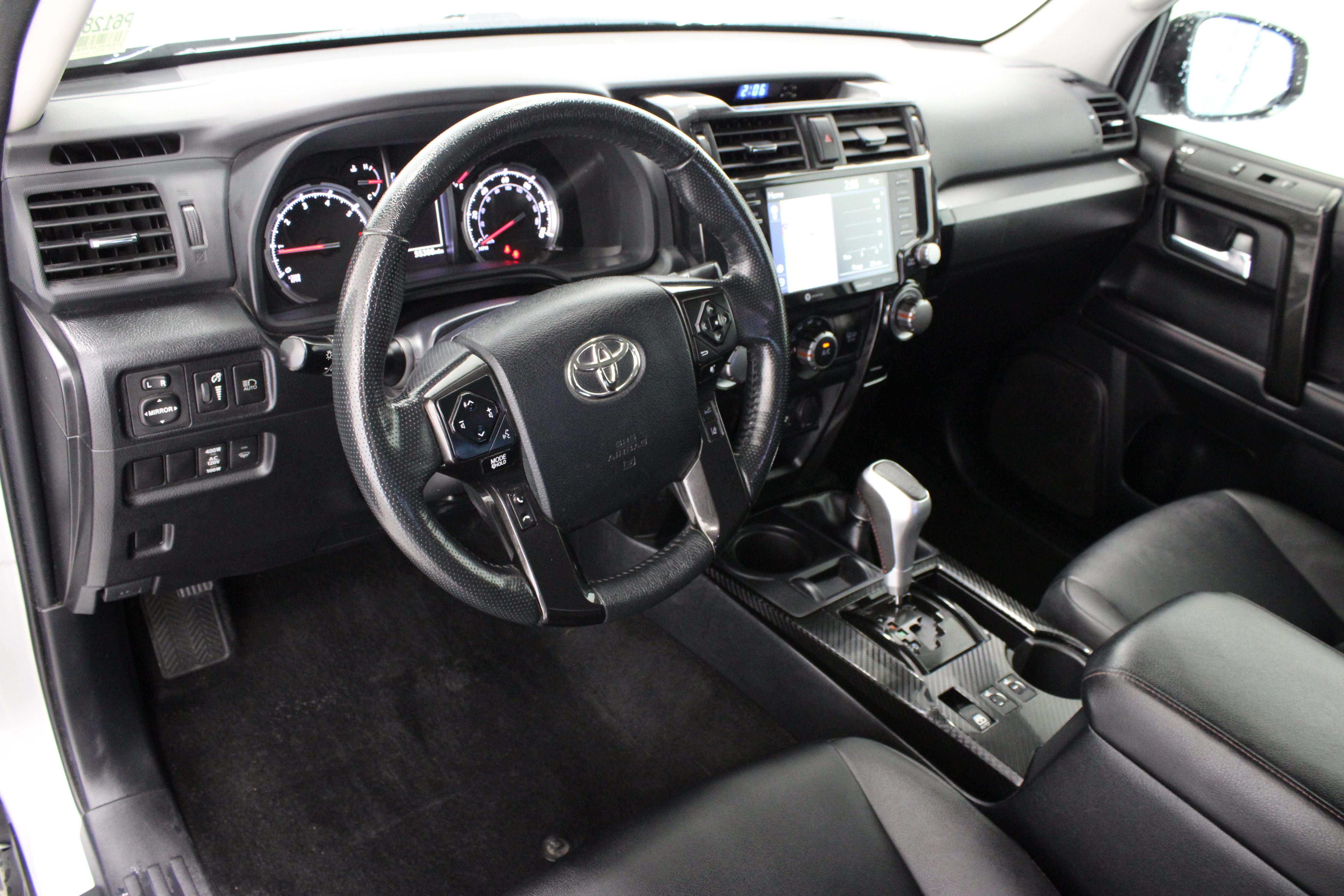 Used 2023 Toyota 4Runner TRD Off-Road Premium w/ Moonroof Package AWD/4WD image 13