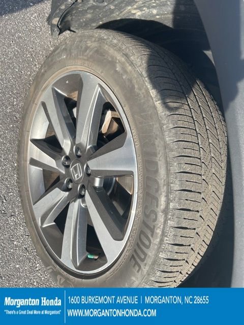 Used 2024 Honda Pilot Elite image 9