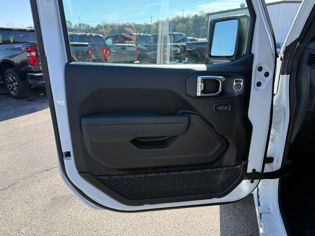 New 2026 Jeep Wrangler Unlimited Sport AWD/4WD image 16