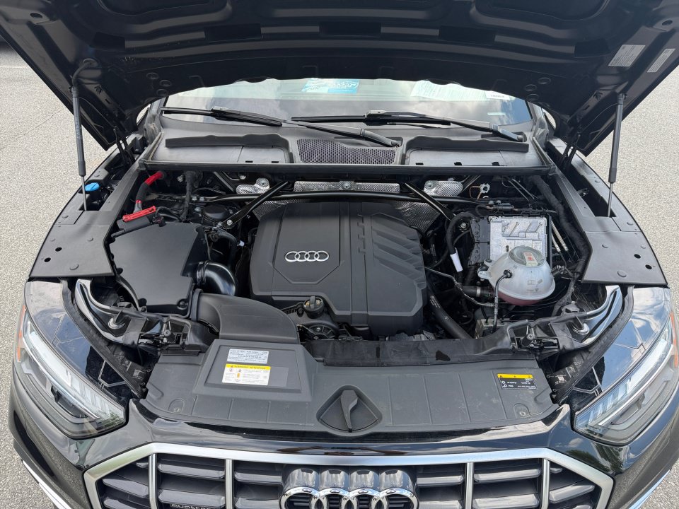 Used 2021 Audi Q5 Prestige w/ Prestige Package AWD/4WD image 20