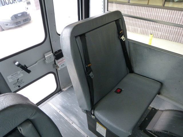 Used 2007 Chevrolet Express 3500 w/ School Bus Package image 22