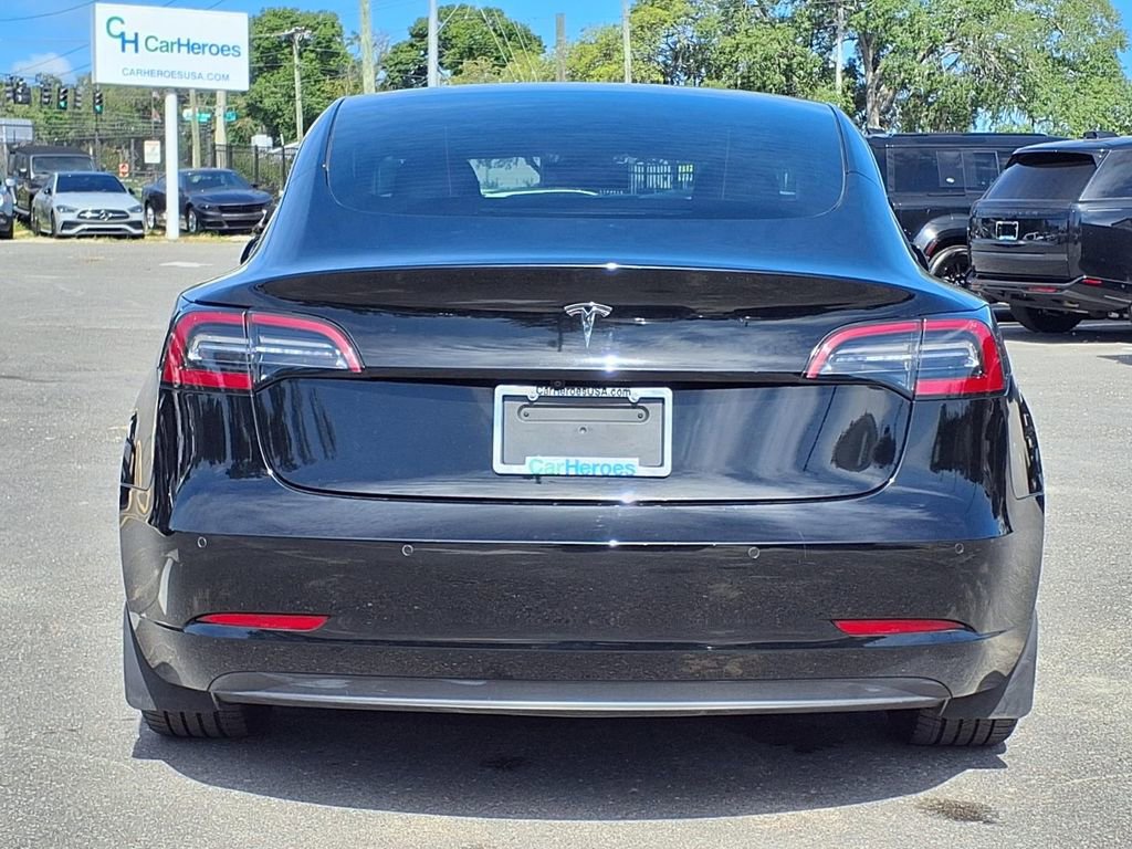 Used 2021 Tesla Model 3 Standard Range Plus RWD image 6