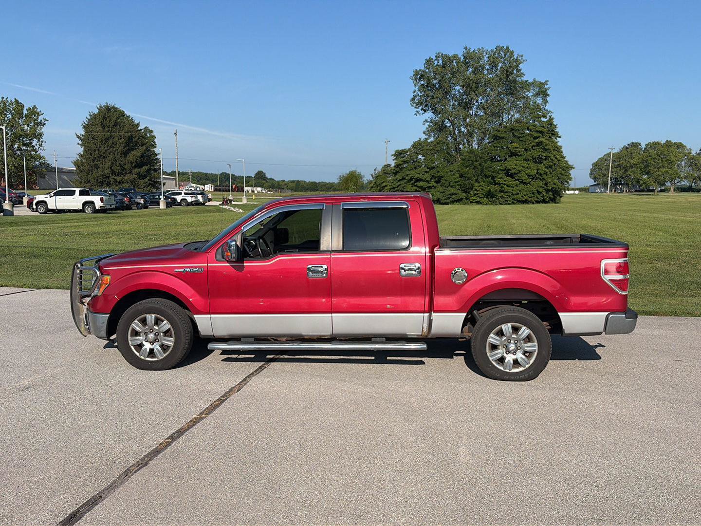 Used 2011 Ford F150 XLT w/ XLT Chrome Pkg RWD image 7