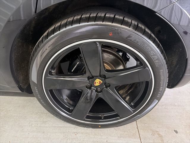Used 2019 Porsche Macan AWD/4WD image 28