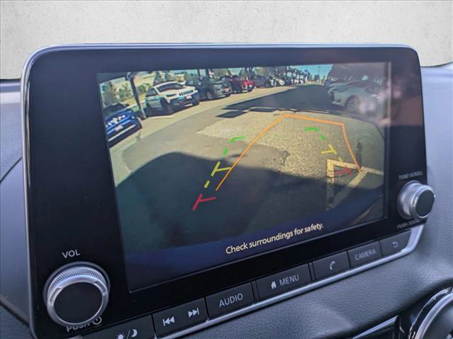Used 2025 Nissan Sentra SV FWD image 13
