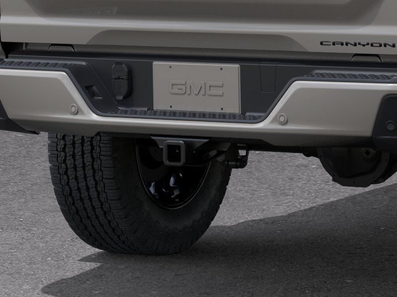 New 2026 GMC Canyon Denali w/ LPO, Black Badging Package AWD/4WD image 14