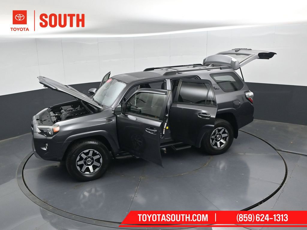 Used 2019 Toyota 4Runner TRD Off-Road Premium AWD/4WD image 54