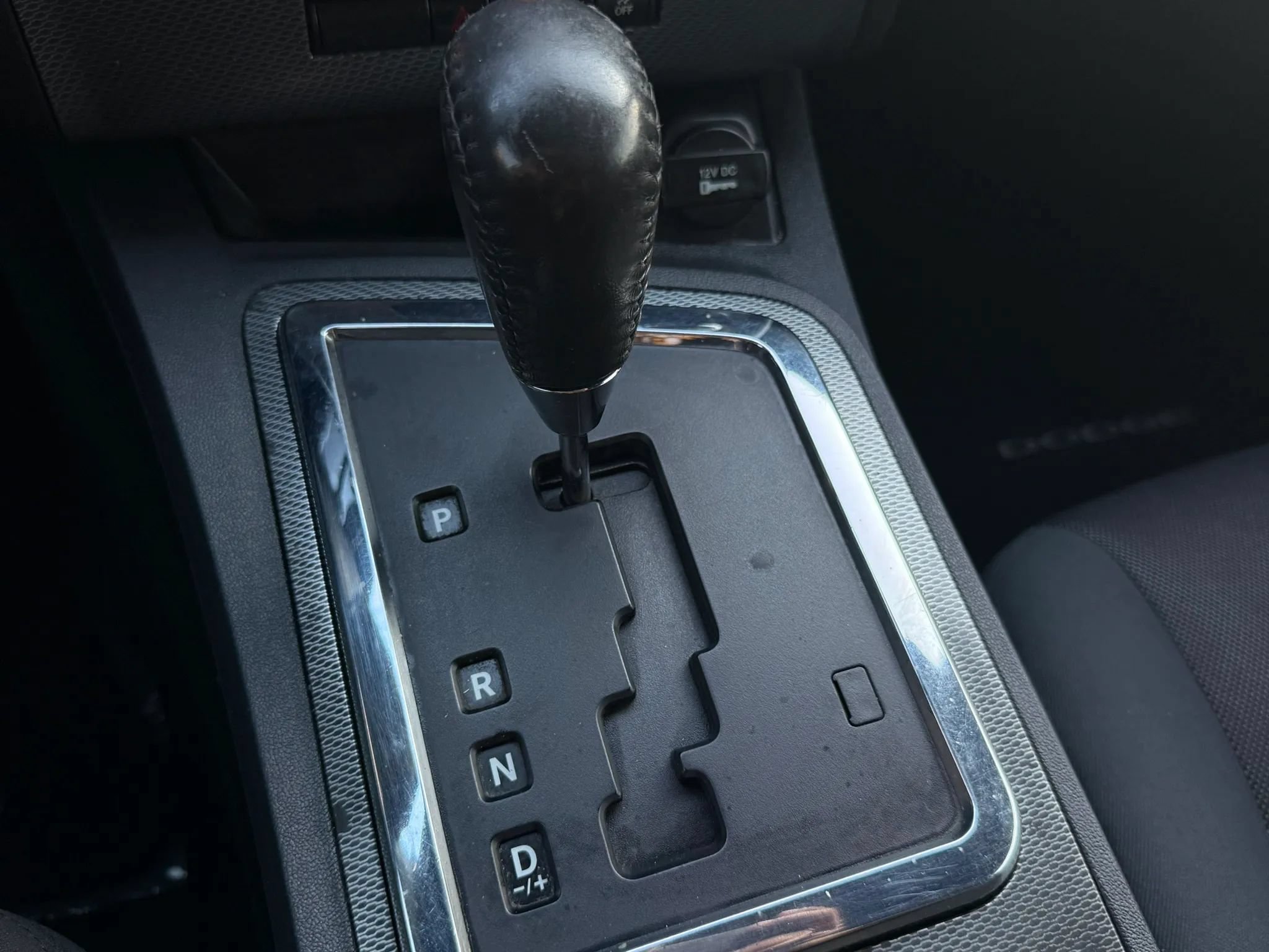 Used 2011 Dodge Challenger R/T w/ Electronics Convenience Group RWD image 19