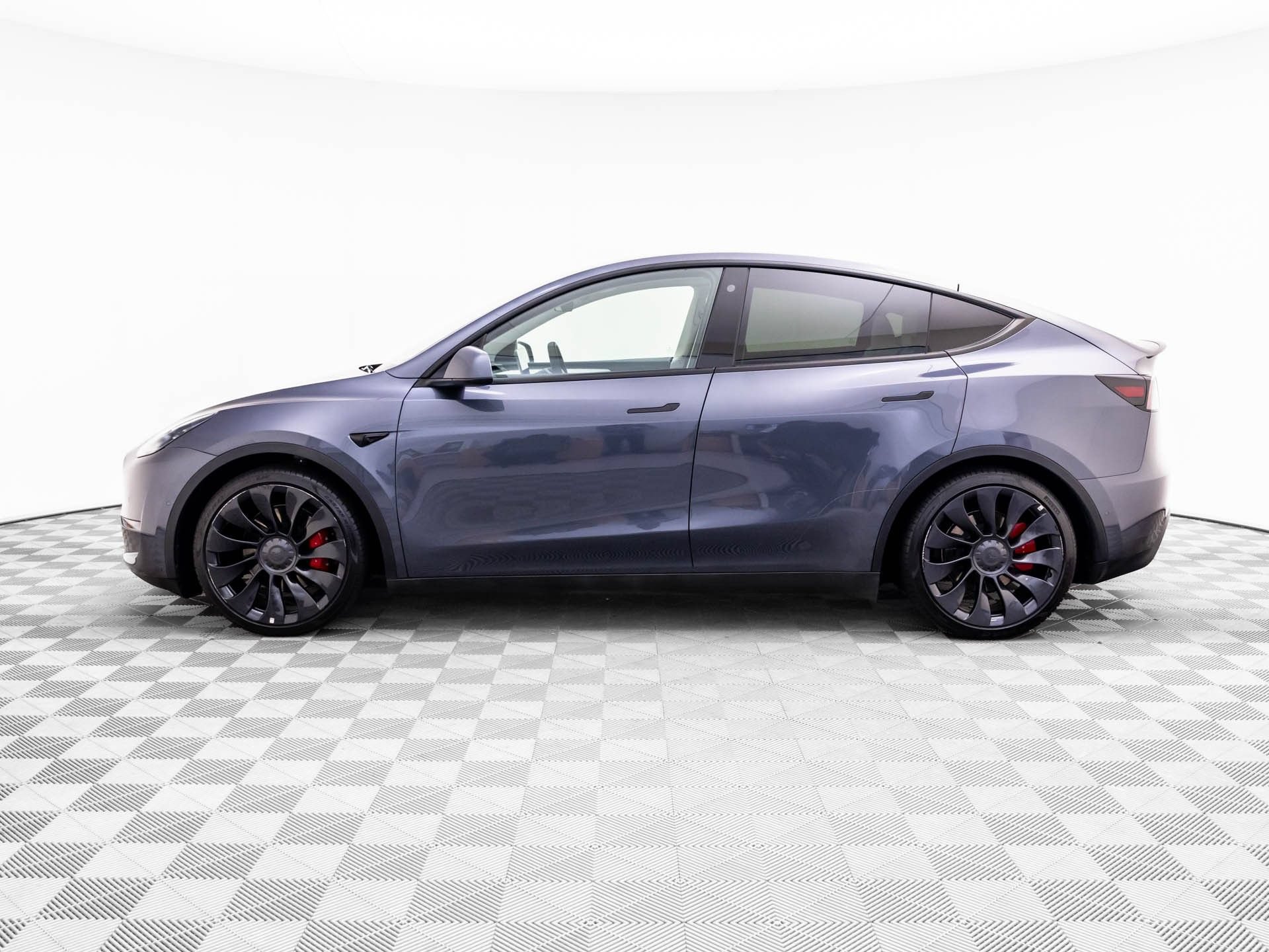 Used 2022 Tesla Model Y Performance AWD/4WD image 2