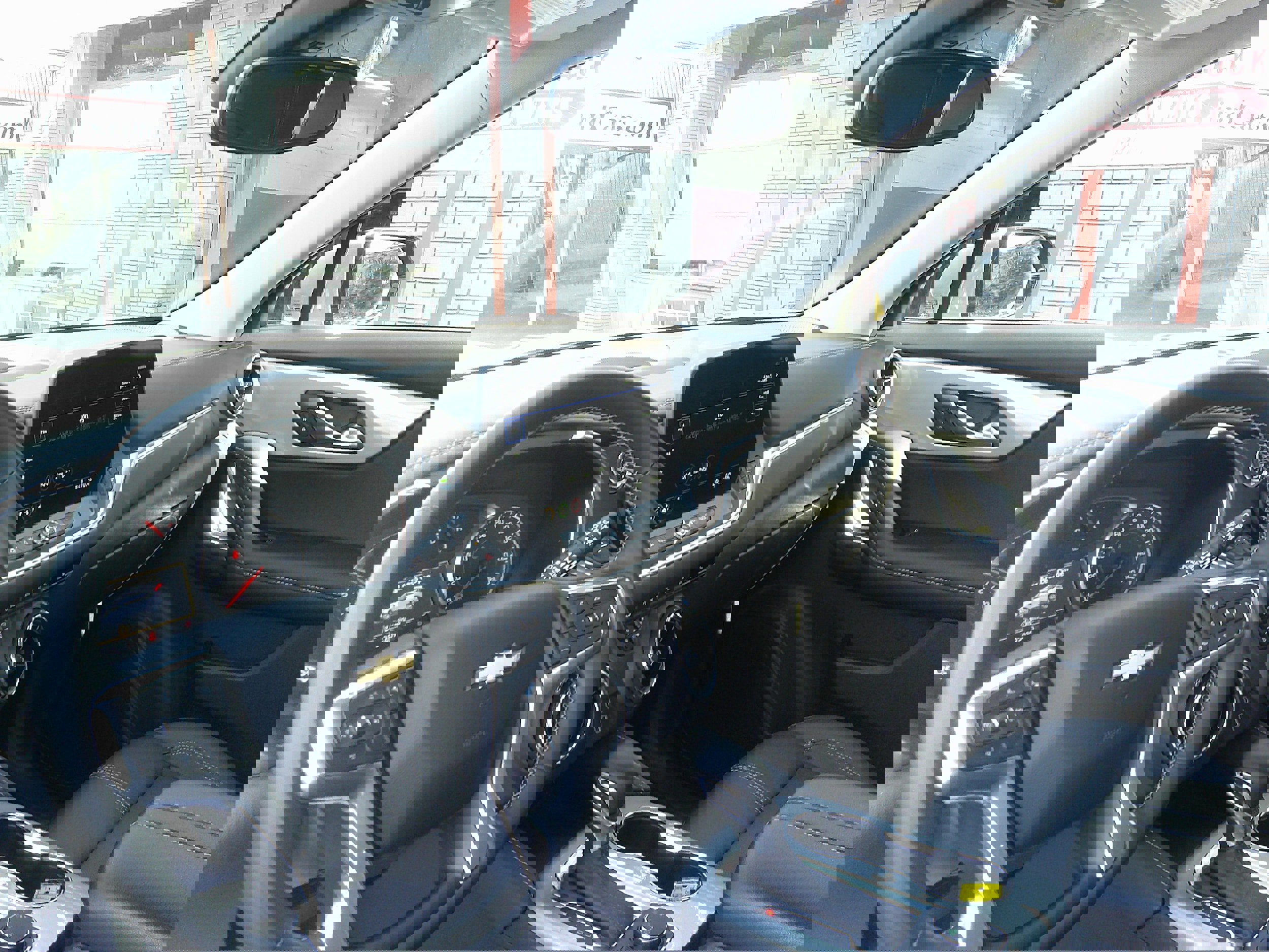 Used 2023 Chevrolet Blazer LT image 24