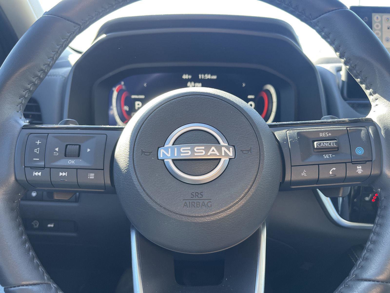 Used 2024 Nissan Rogue Platinum image 21