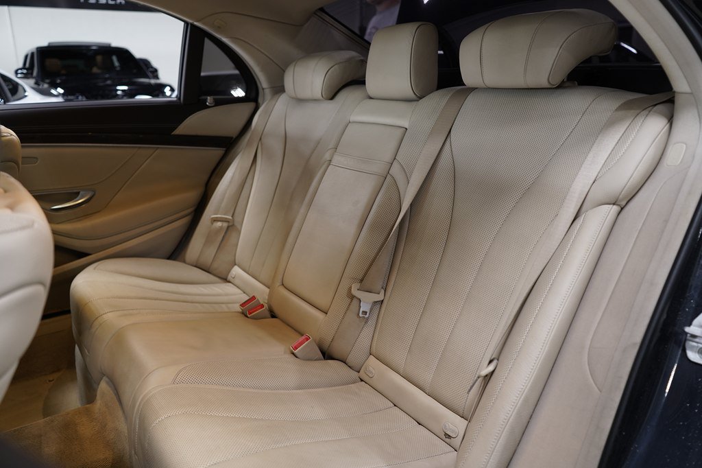 Used 2018 Mercedes-Benz S 450 Sedan image 23