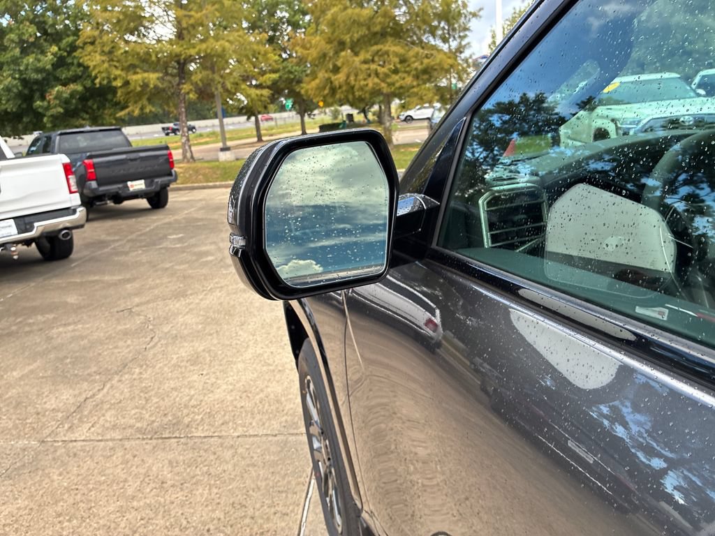 New 2026 Toyota Tundra Platinum AWD/4WD image 12