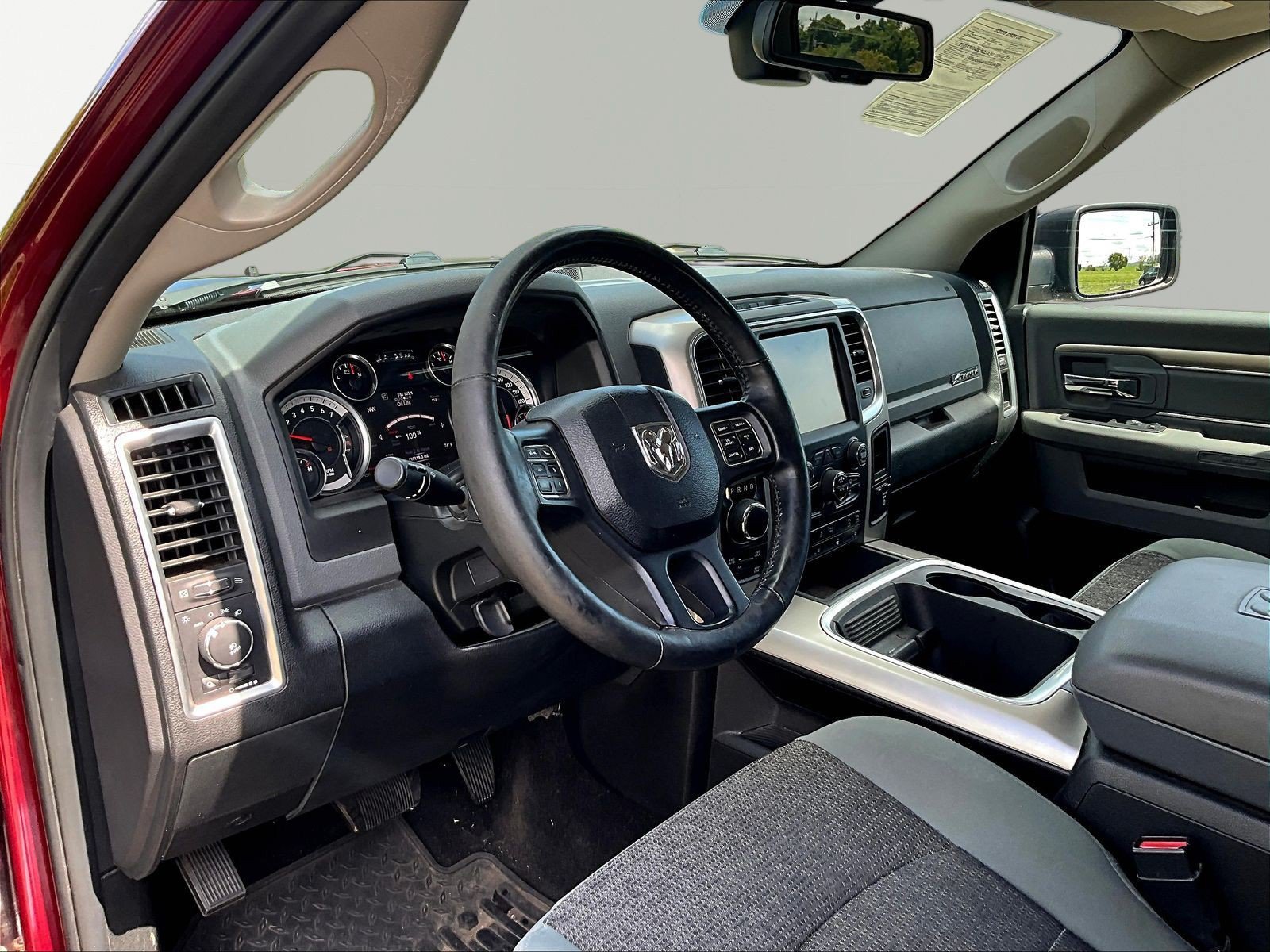 Used 2017 RAM 1500 Big Horn AWD/4WD image 18