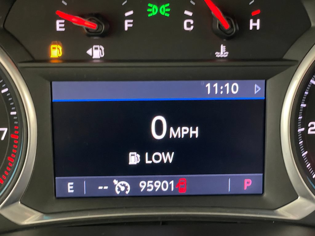 Certified 2021 Chevrolet Traverse LT FWD image 30