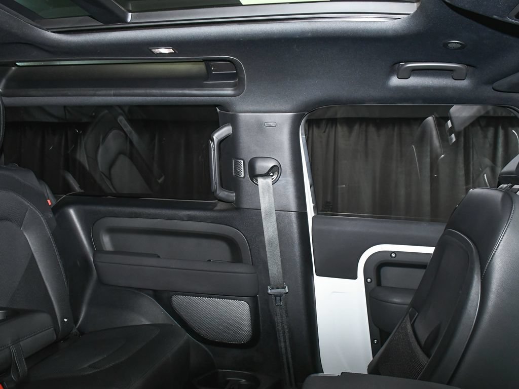 Used 2023 Land Rover Defender 90 X-Dynamic SE AWD/4WD image 52