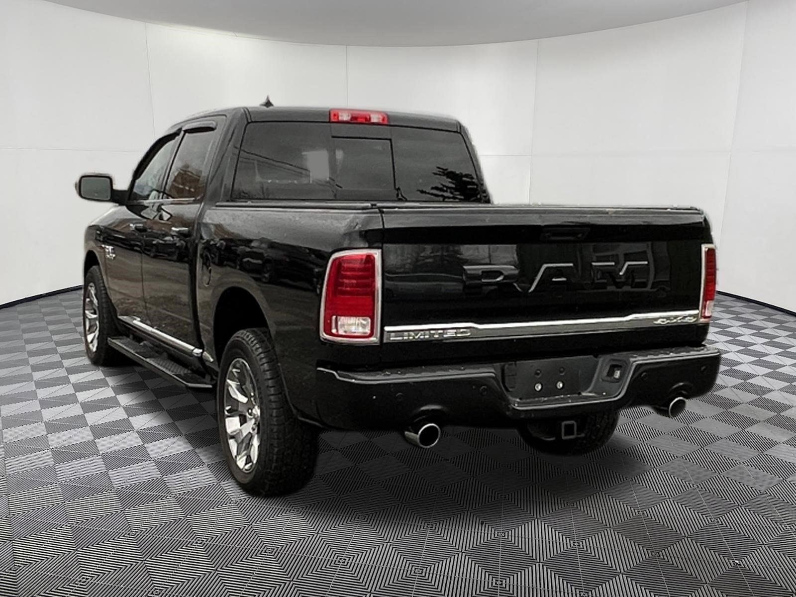 Used 2018 RAM 1500 Limited image 4