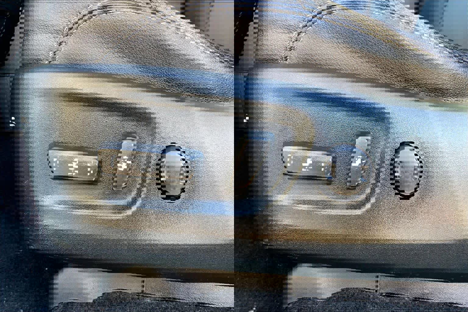 Used 2023 Toyota 4Runner SR5 Premium w/ Moonroof Package image 34