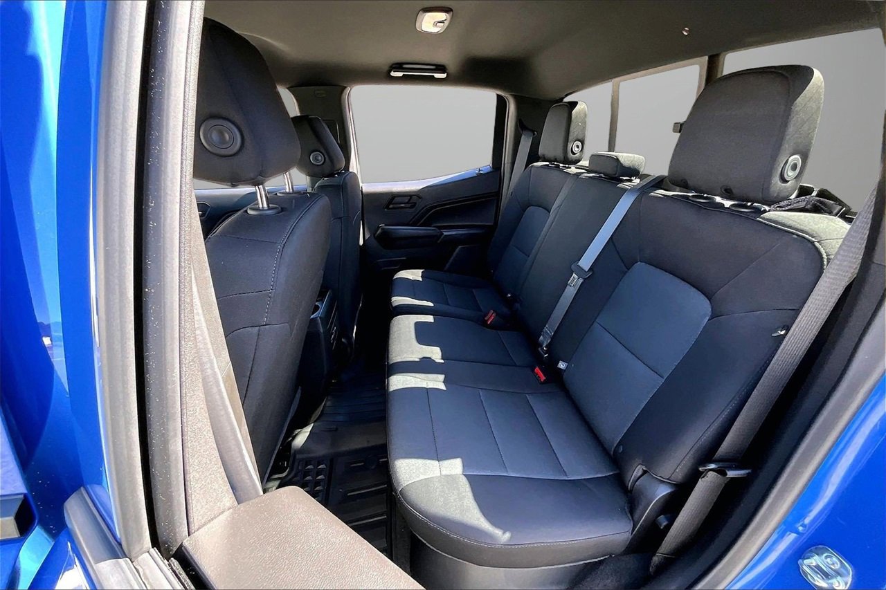 Used 2025 Chevrolet Colorado Trail Boss image 22