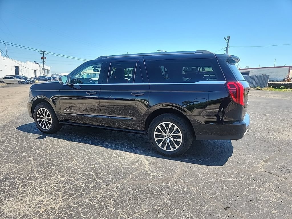 Used 2025 Ford Expedition Max Platinum AWD/4WD image 10
