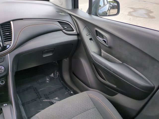 Used 2019 Chevrolet Trax LS FWD image 18