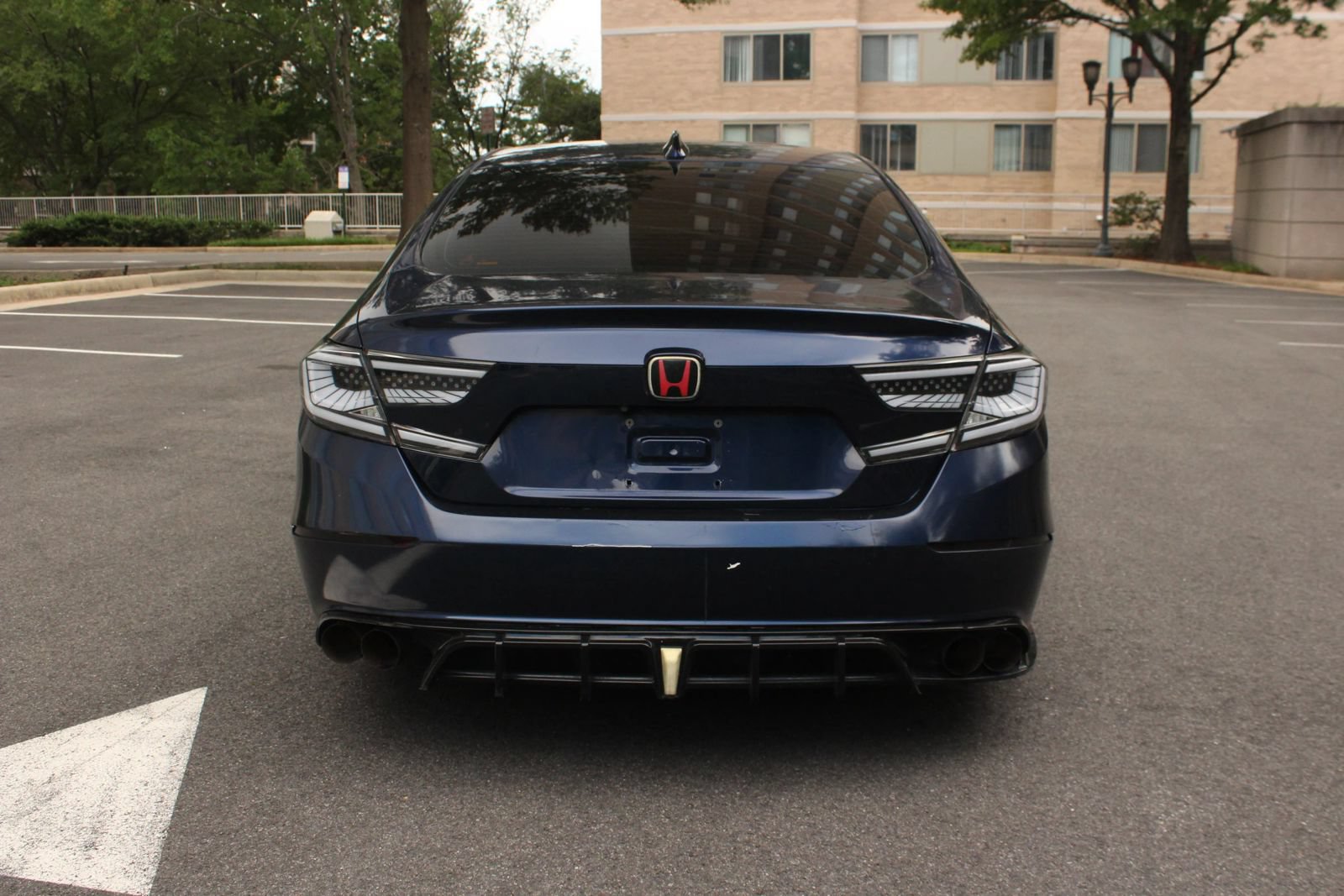 Used 2019 Honda Accord EX image 8