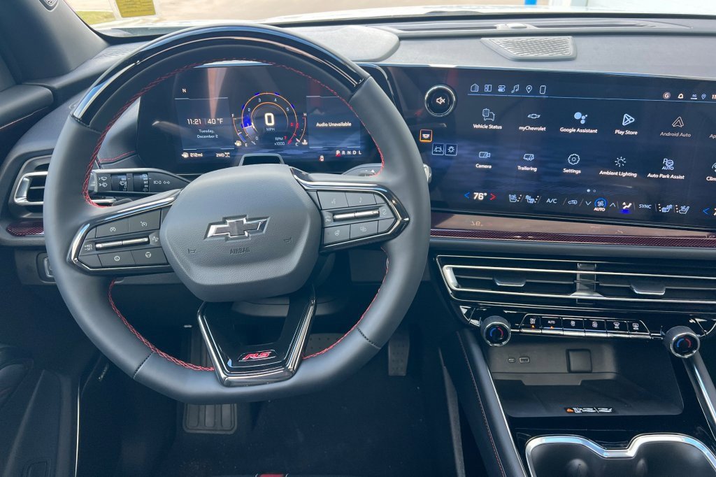 New 2026 Chevrolet Traverse RS image 11