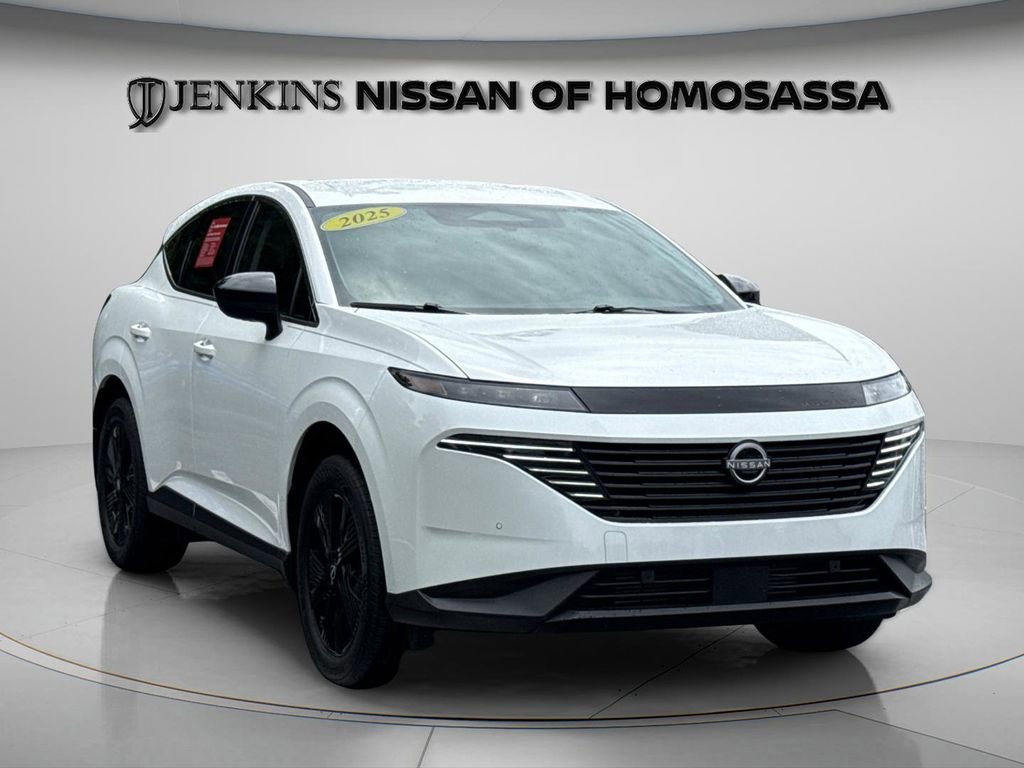 Certified 2025 Nissan Murano SV FWD image 14