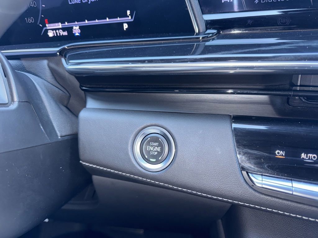 Used 2023 Cadillac Escalade Sport w/ LPO, ONYX Package AWD/4WD image 10