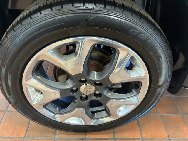 Used 2019 Jeep Compass Limited image 21