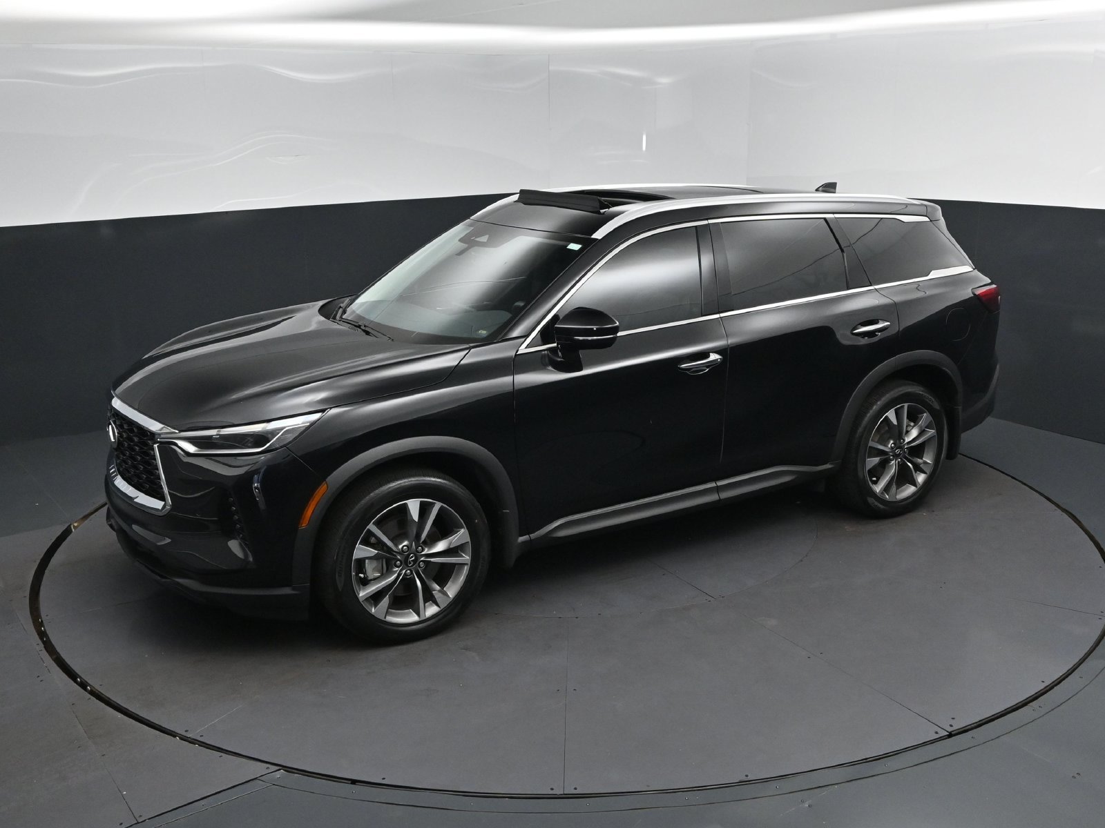 Certified 2023 INFINITI QX60 Luxe w/ Cargo Package AWD/4WD image 31