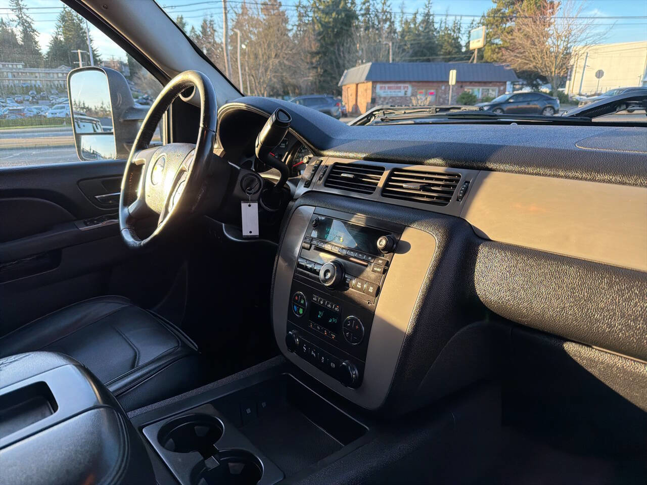 Used 2013 Chevrolet Silverado 2500 LTZ w/ LTZ Plus Package image 21