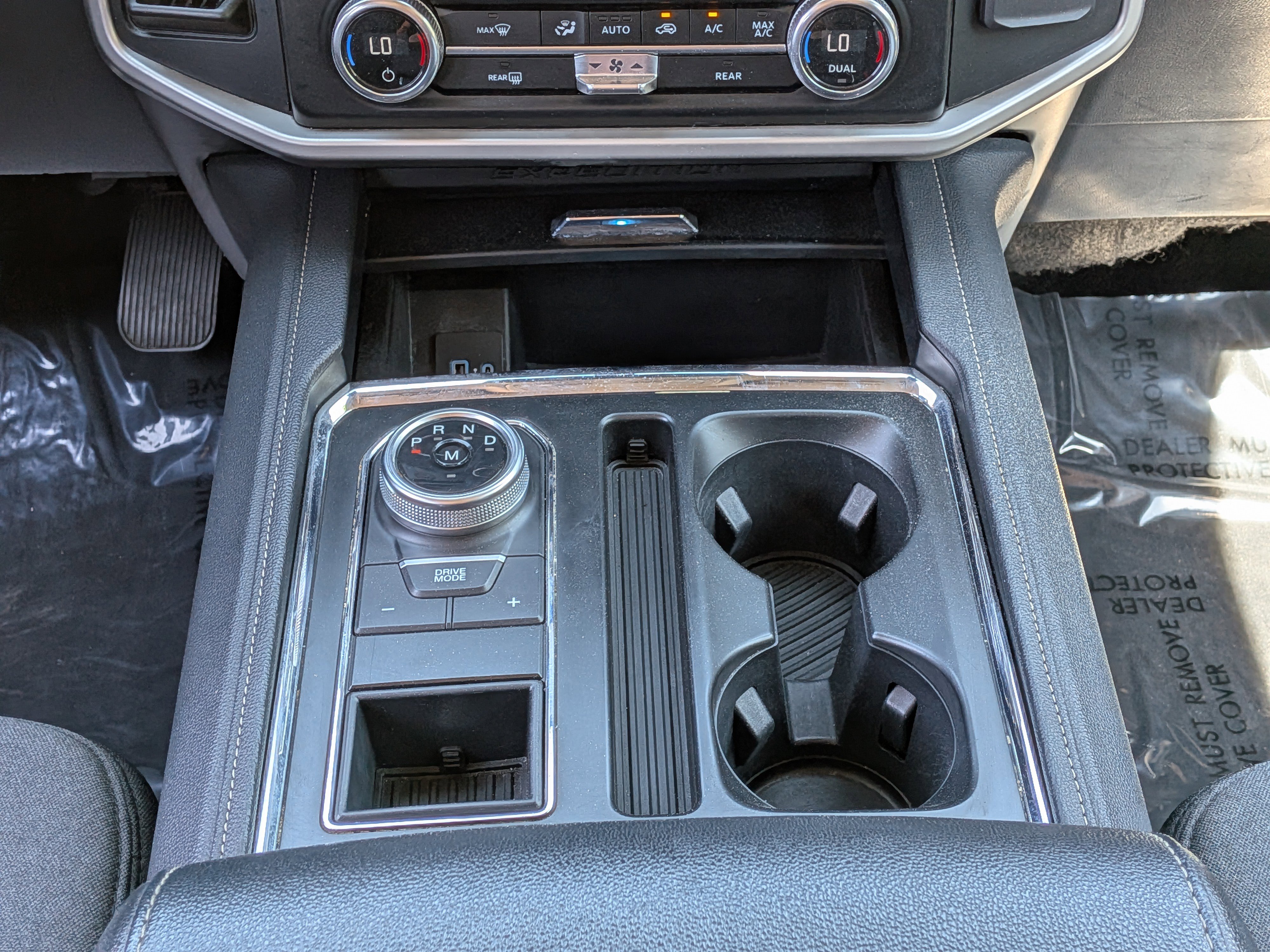 Used 2024 Ford Expedition XLT RWD image 21