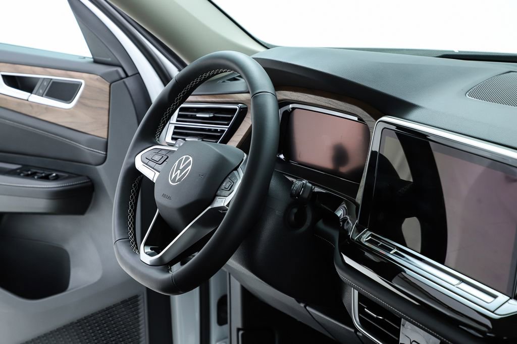 New 2026 Volkswagen Atlas SE image 34