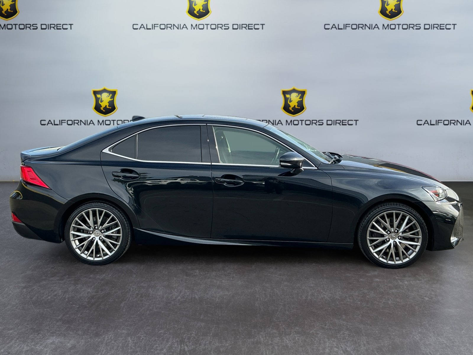 Used 2017 Lexus IS 200t RWD image 4