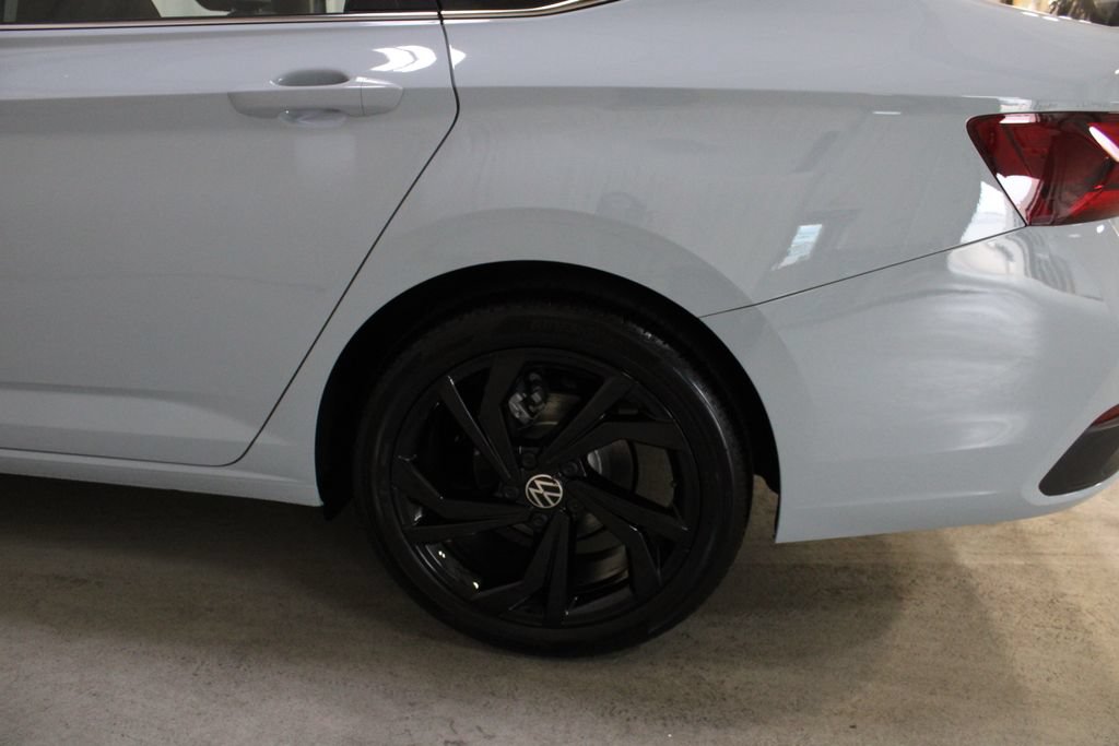 New 2027 Volkswagen Jetta SE FWD image 29