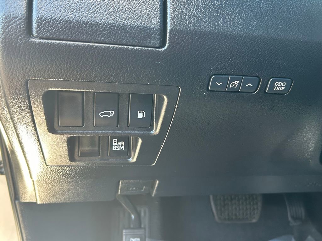 Used 2014 Lexus RX 350 AWD w/ Navigation Package image 20