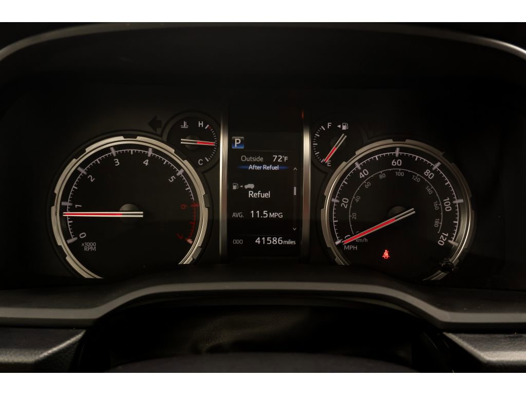 Used 2021 Toyota 4Runner Venture w/ Moonroof Package AWD/4WD image 23