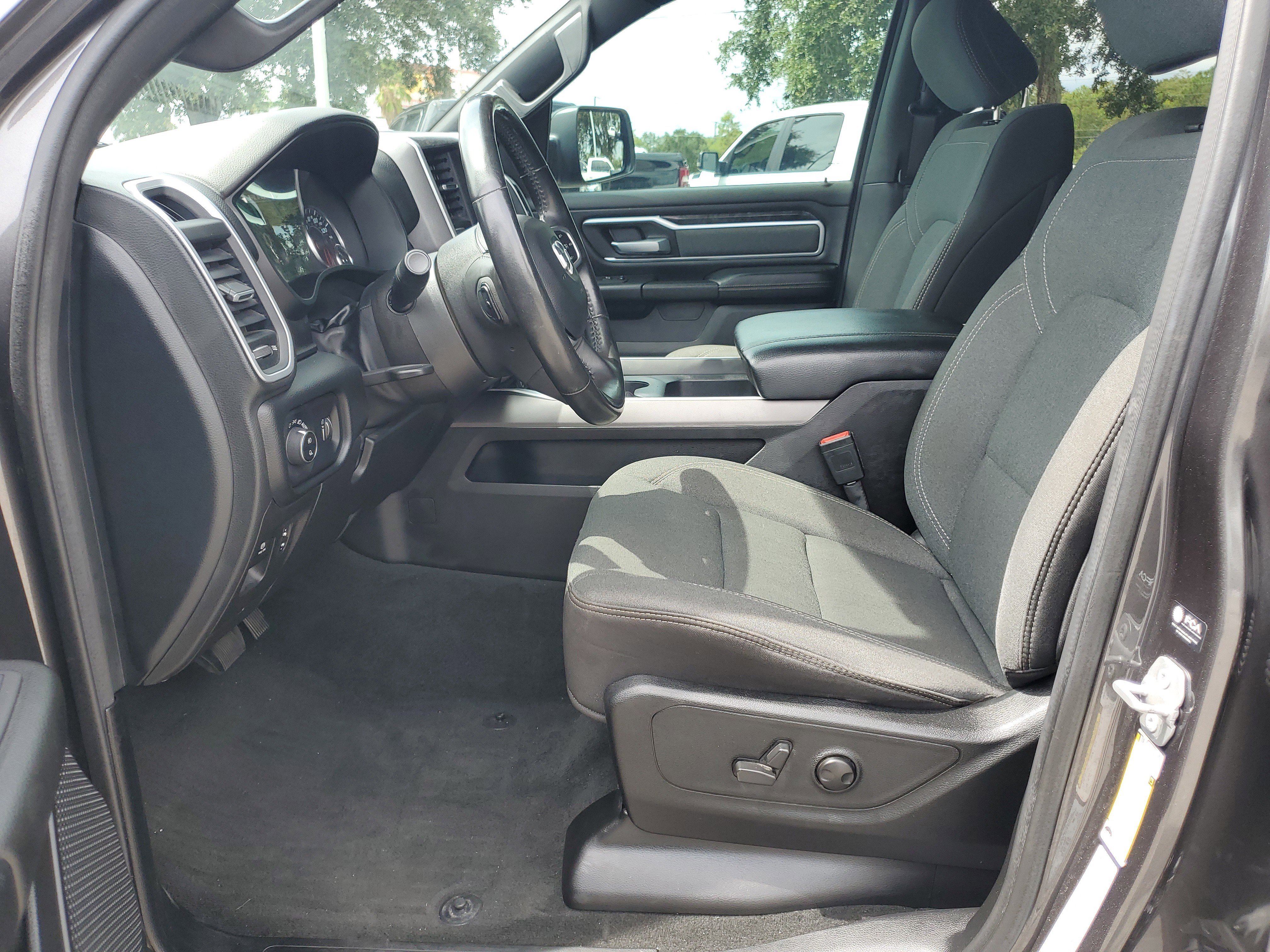 Used 2022 RAM 1500 Big Horn image 18