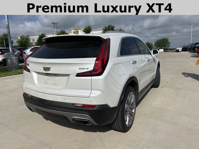 Used 2020 Cadillac XT4 Premium Luxury image 3