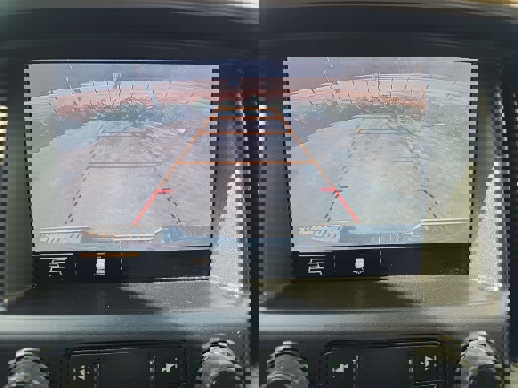 Used 2022 GMC Canyon Denali image 27