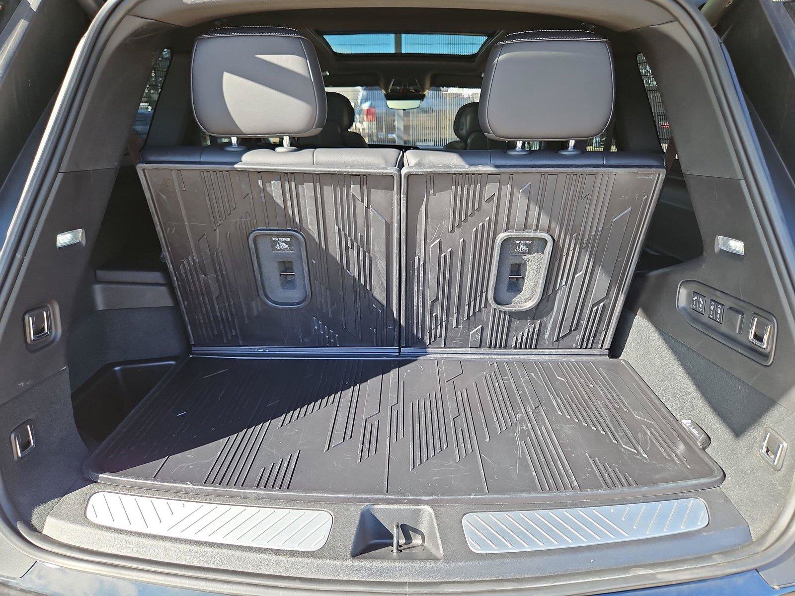 Certified 2026 Cadillac Vistiq Luxury w/ LPO, Floor Liner Package AWD/4WD image 23
