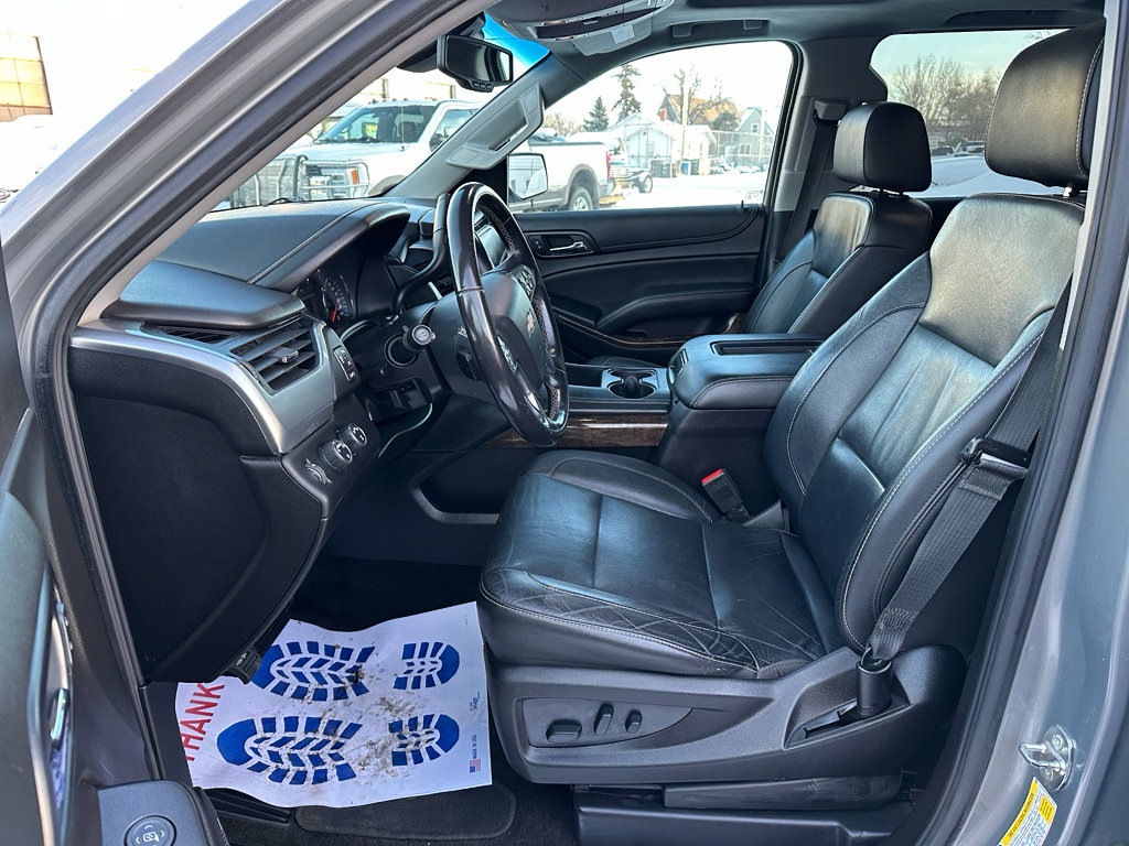 Used 2018 Chevrolet Suburban LT image 7