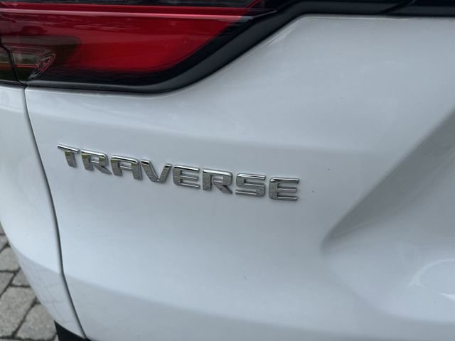 Used 2022 Chevrolet Traverse LT FWD image 14