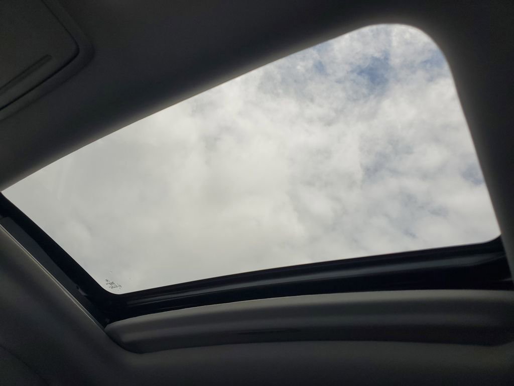 Certified 2025 Acura ADX FWD image 32