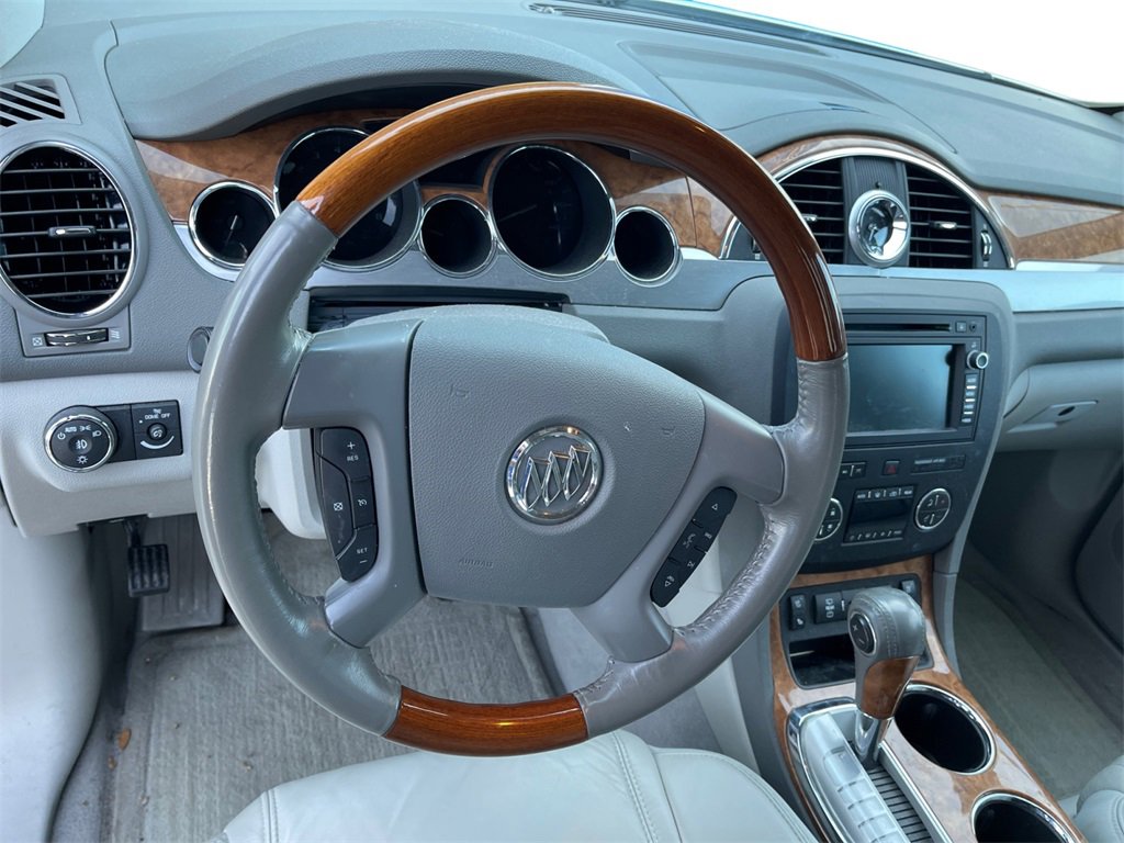 Used 2012 Buick Enclave Premium image 12