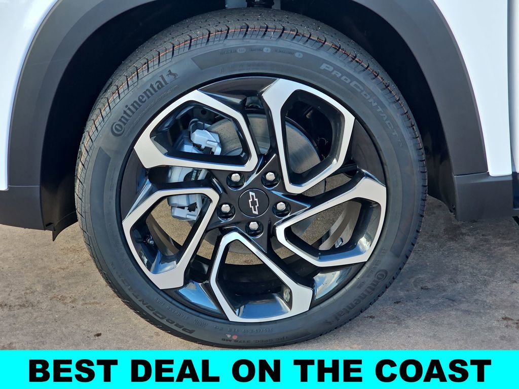 New 2026 Chevrolet Trax RS w/ Driver Confidence Package image 35